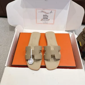 HOran Series Fashionable Versatile Shoes image 1