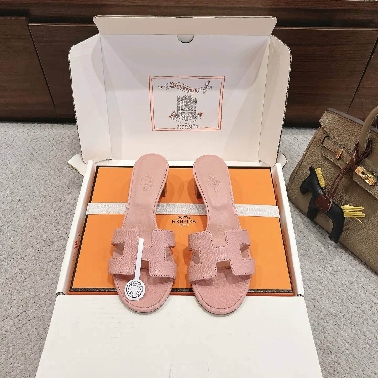HOasis Series Shoes image 1