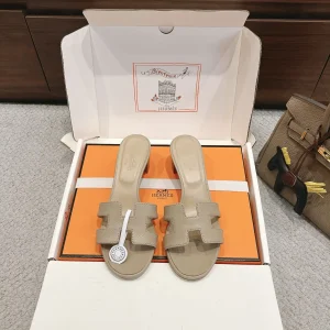 HOasis Series Shoes image 1