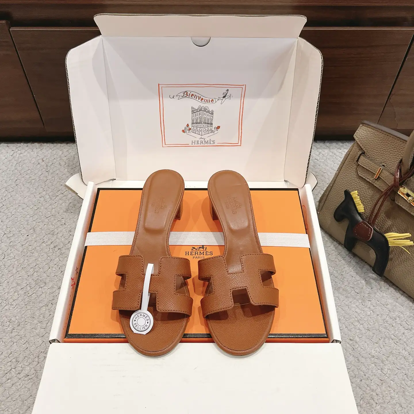 HOasis Series Shoes image 1