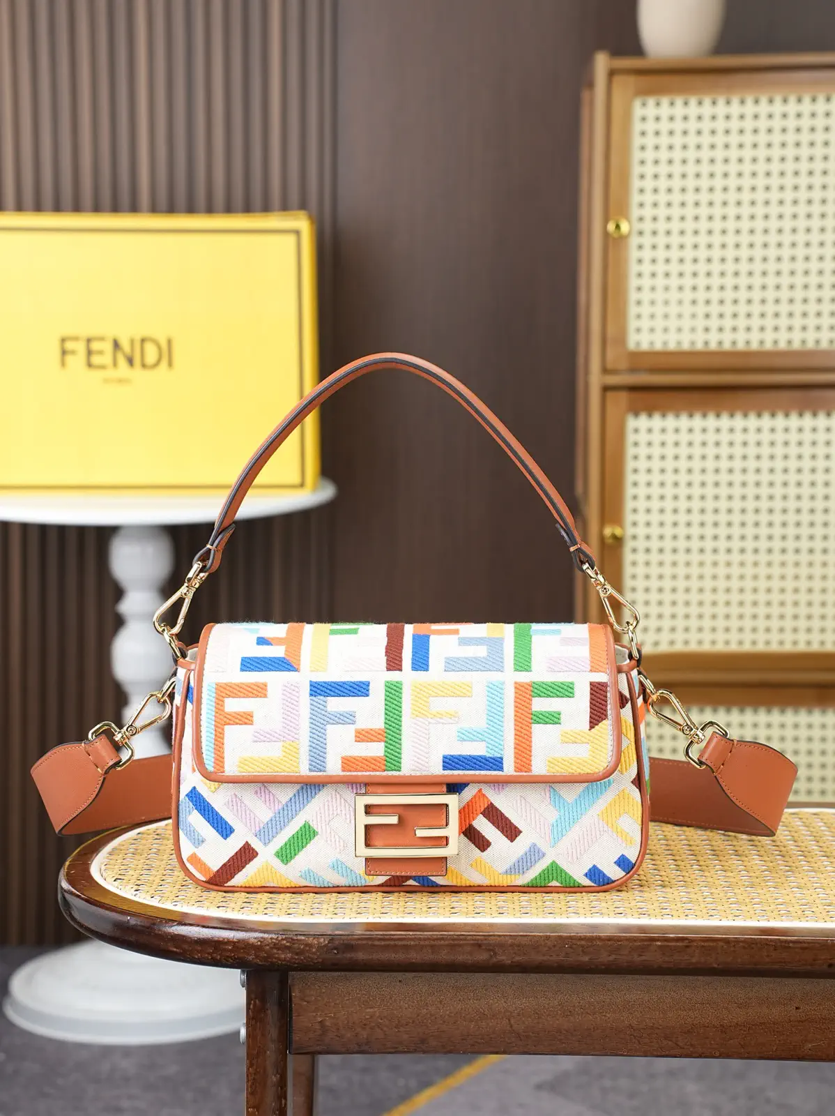 FENDI Baguette Shoulder Bag image 1