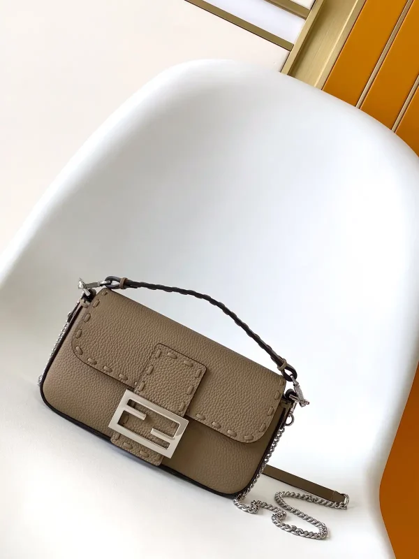 FENDI Baguette Shoulder Bag image 1