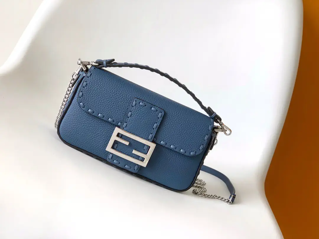 FENDI Baguette Top Handle Bag image 1