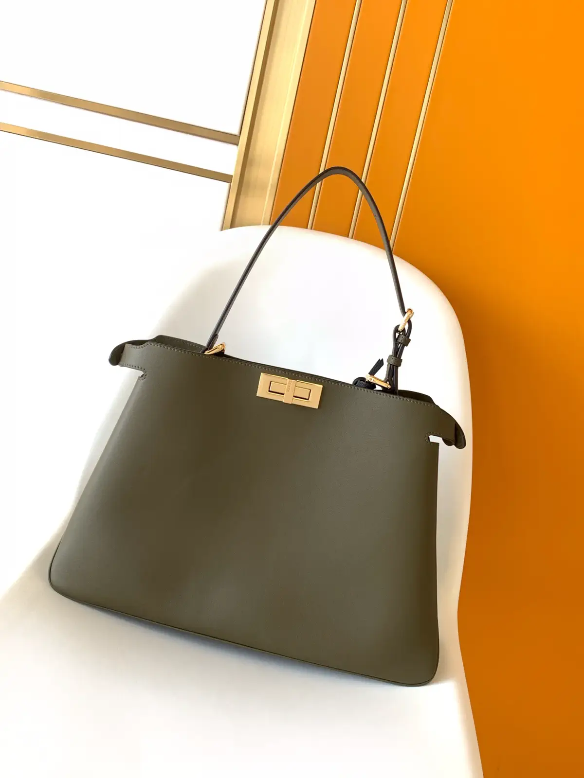 FENDI Peekaboo Top Handle Bag image 1