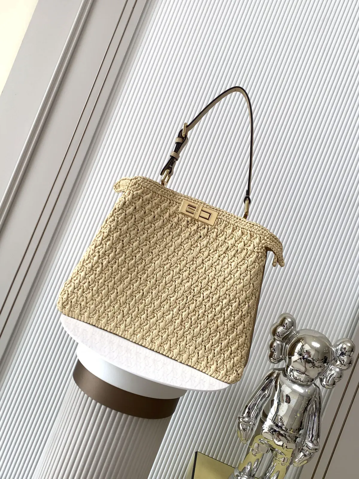 FENDI Peekaboo Straw Top Handle Bag image 1
