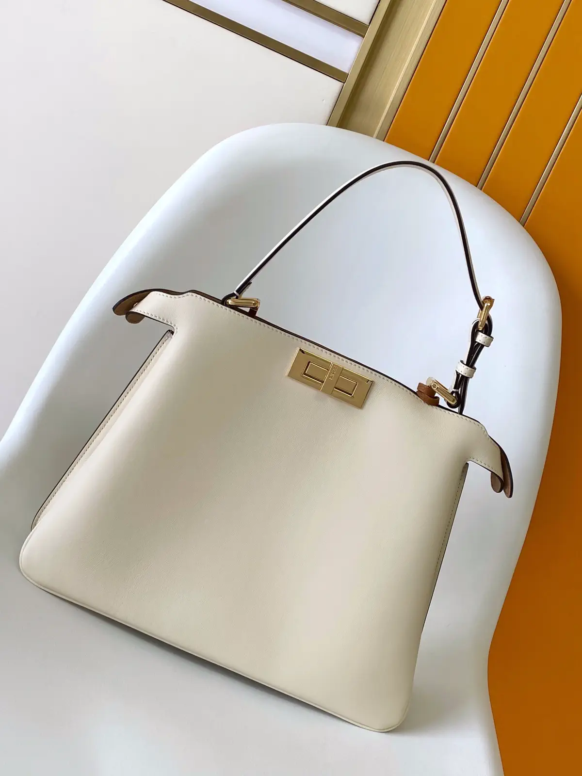 FENDI Peekaboo Top Handle Bag image 1