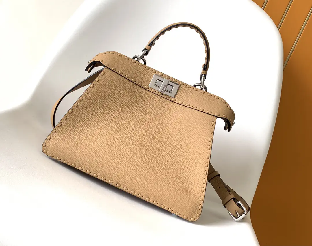 FENDI Peekaboo ISeeU Top Handle Bag image 1