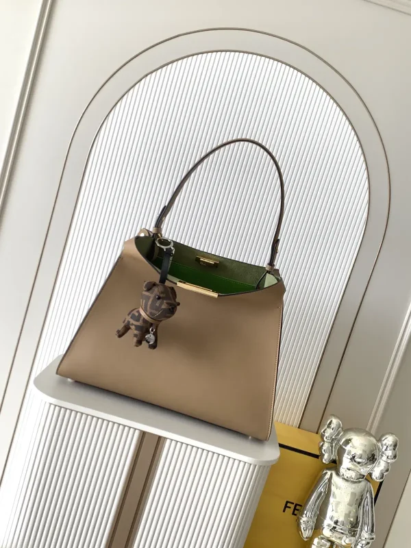 FENDI Leather Shoulder Bag image 1