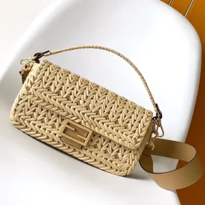 FENDI Baguette Straw Shoulder Bag image 1