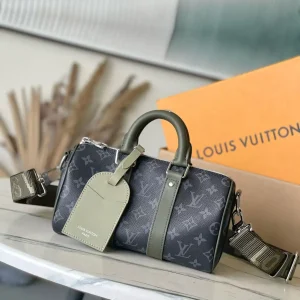Louis Vuitton Keepall Bandouliere 25 Monogram Duffle Bag image 1
