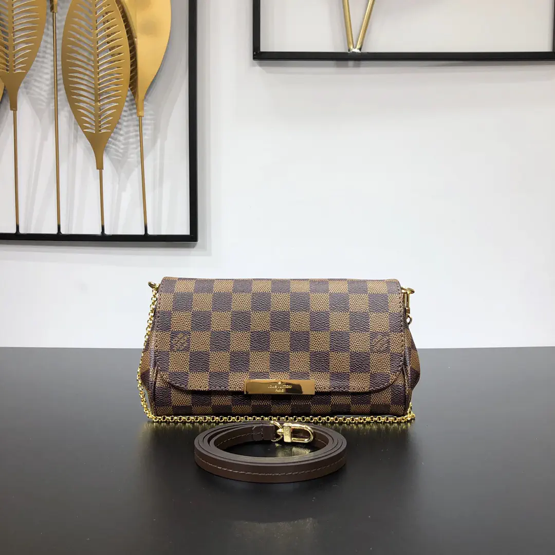 Louis Vuitton Damier Canvas Favorite Crossbody Bag image 1
