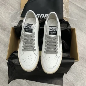 GGDB BALLSTAR Series Low-top Sneakers image 1