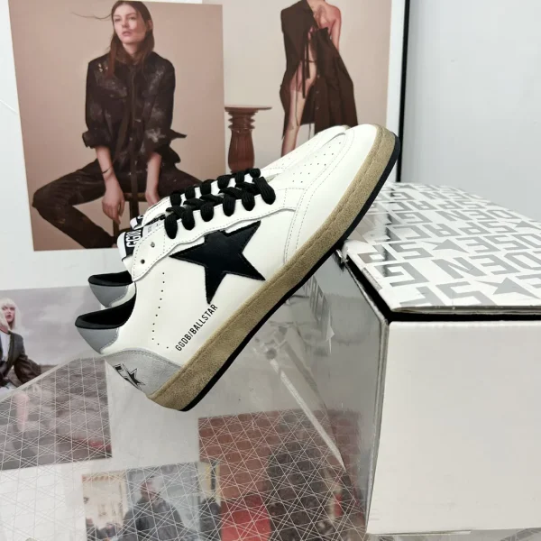 GGDB BALLSTAR Graffiti Series Sneakers image 1