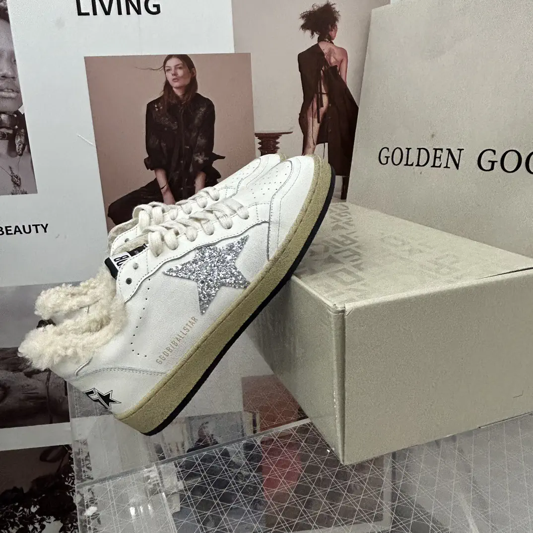 GGDB BALLSTAR Fur-lined Sneakers image 1
