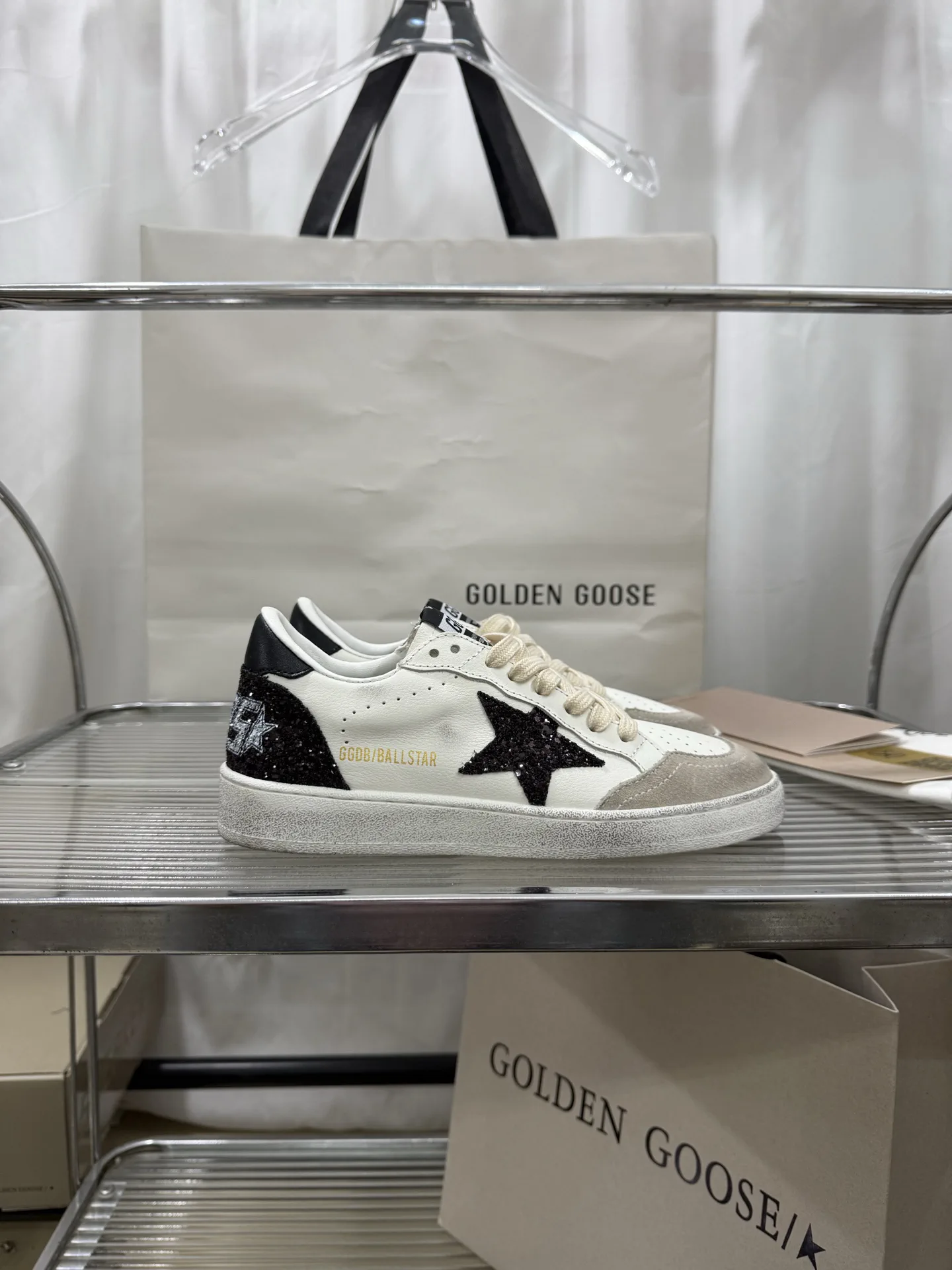 GGDB-BALLSTAR Series Low-Top Sneakers image 1