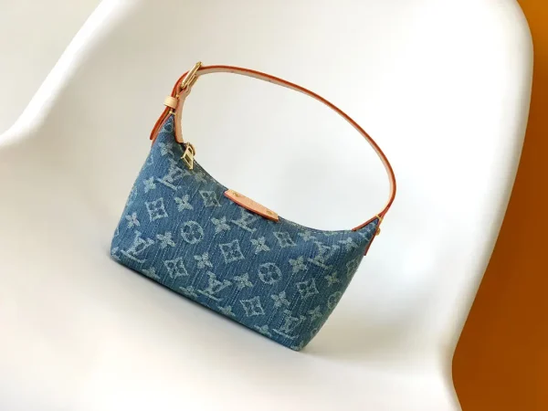 Louis Vuitton Blue Denim Monogram Hills Pochette Shoulder Bag image 1