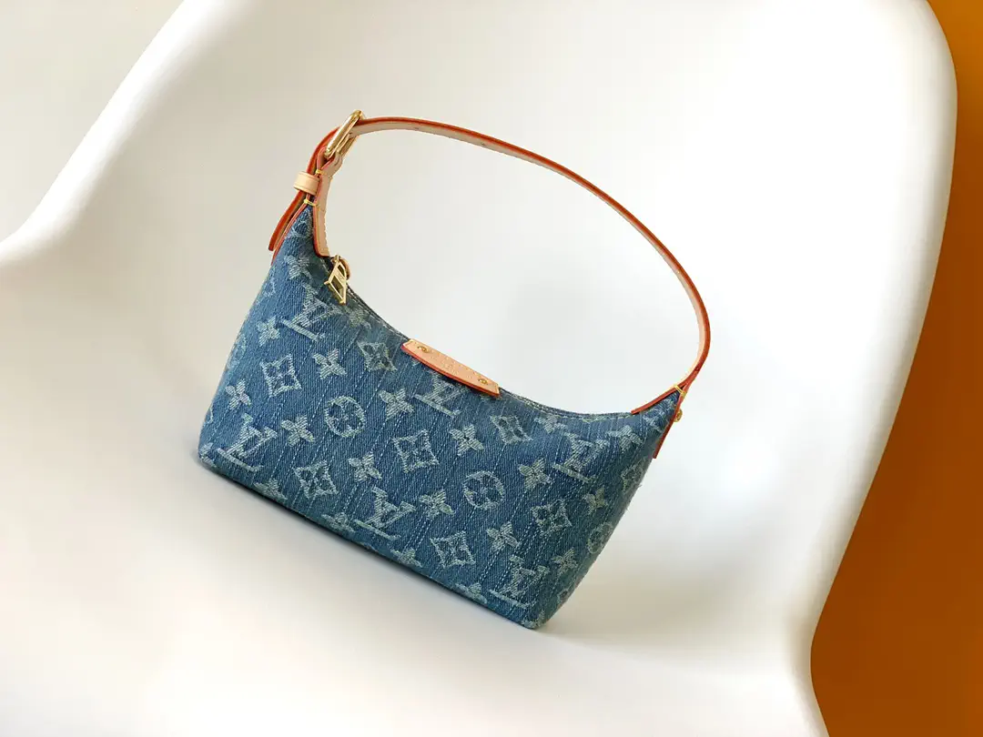 Louis Vuitton Blue Denim Monogram Hills Pochette Shoulder Bag image 1