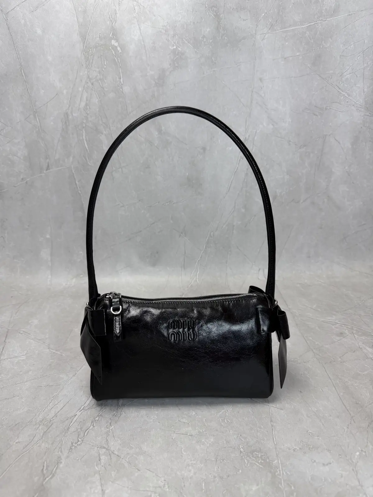 Miu Miu Black Bow Detail Shoulder Bag image 1