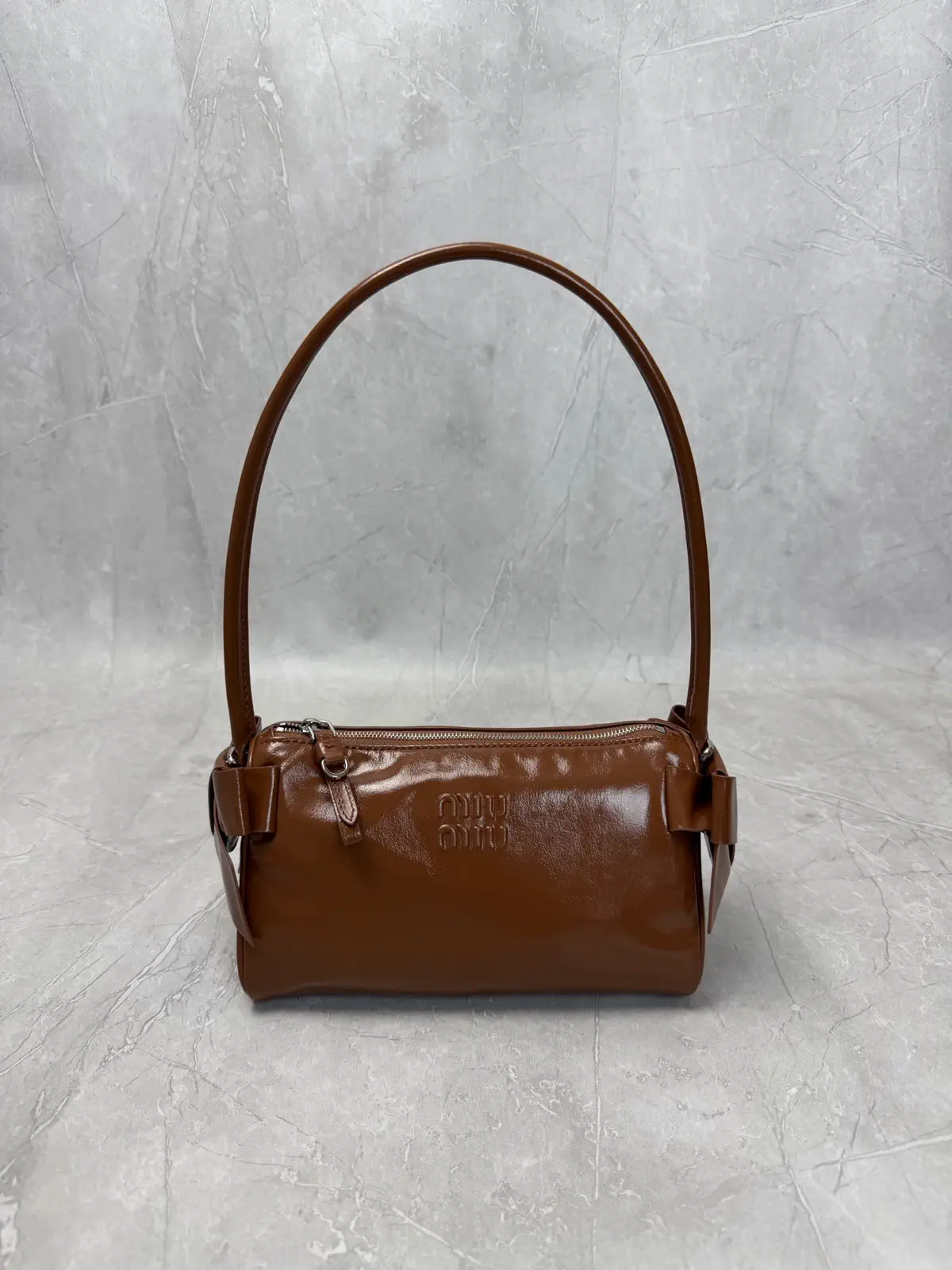 Miu Miu Brown Bow Detail Shoulder Bag image 1