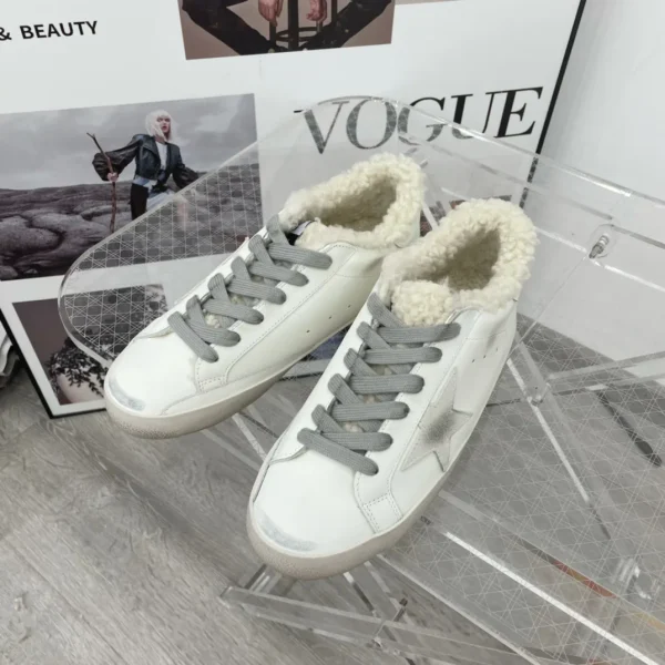 Women's Super Star Fleece Lined Leather Sneakers image 1