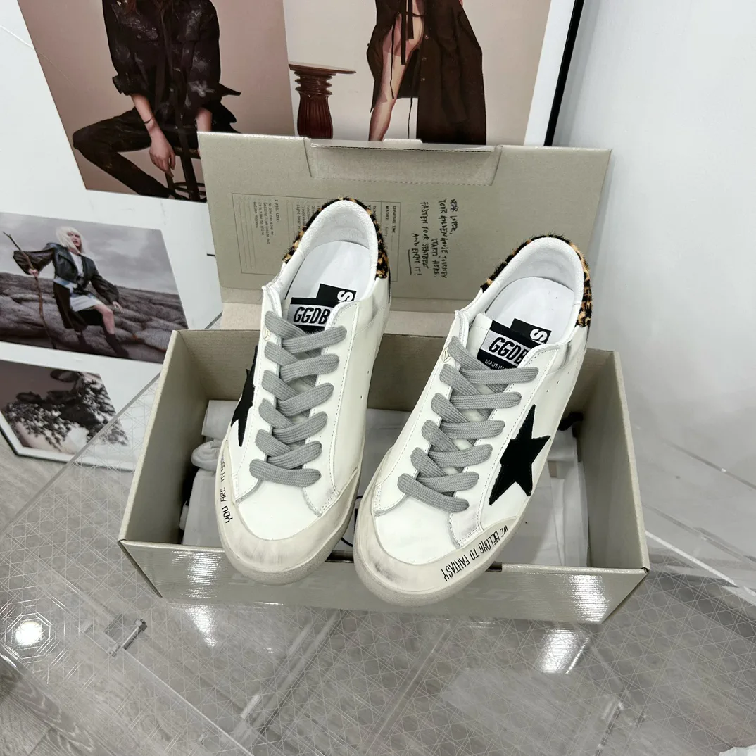 GGDB SUPER STAR Graffiti Series Sneakers image 1