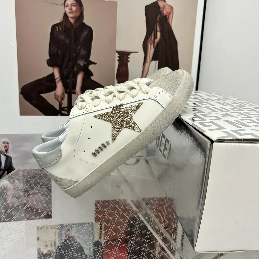 SUPER STAR Series Sneakers image 1