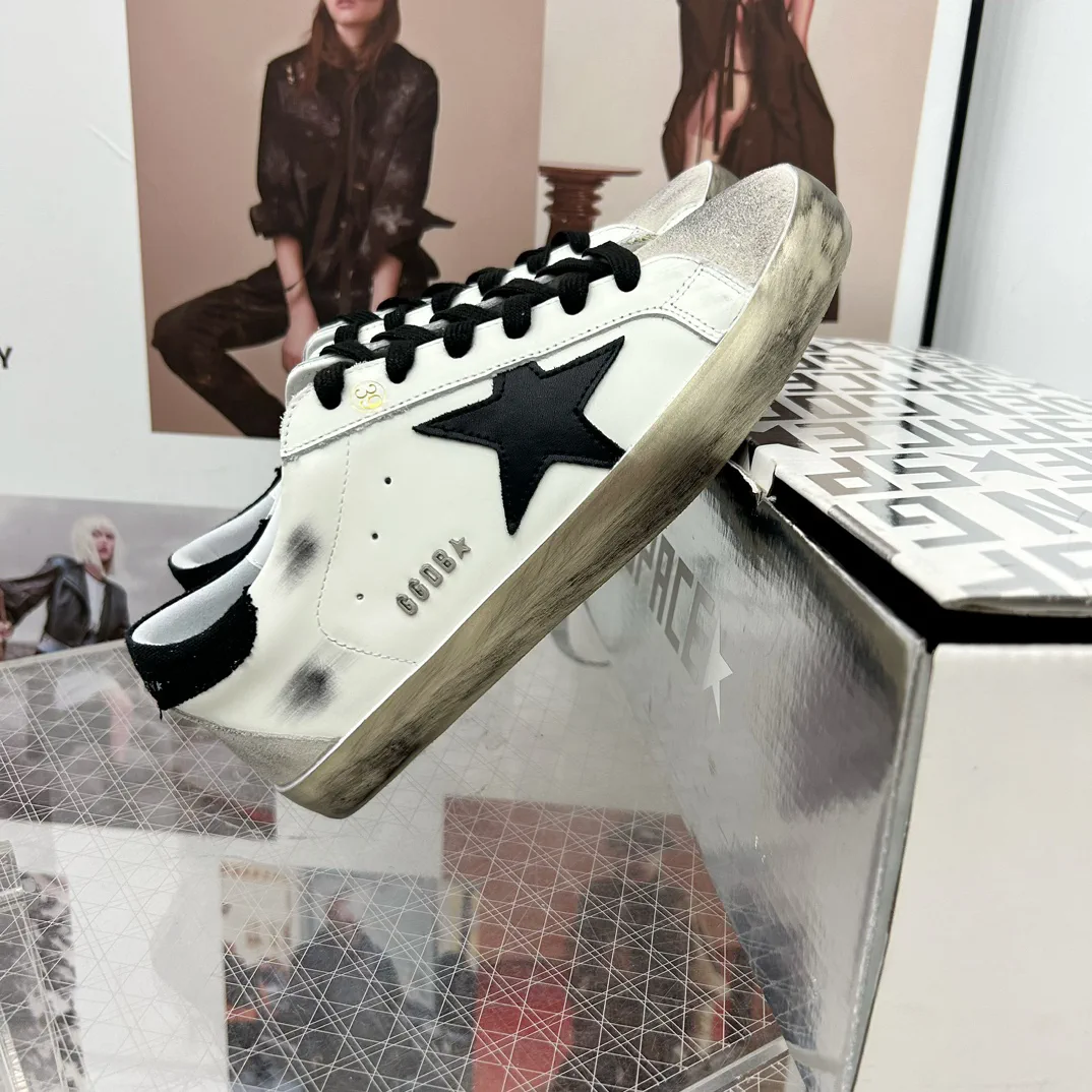 GGDB-SUPER STAR Gold Trim Series Sneakers image 1