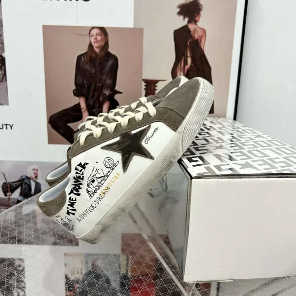 SUPER STAR Graffiti Series Low-Top Sneakers image 1
