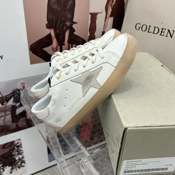 SUPER STAR Series Casual Sneakers image 1