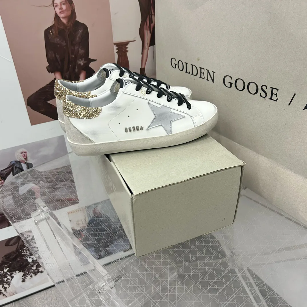 SUPER STAR Series Casual Sneakers image 1