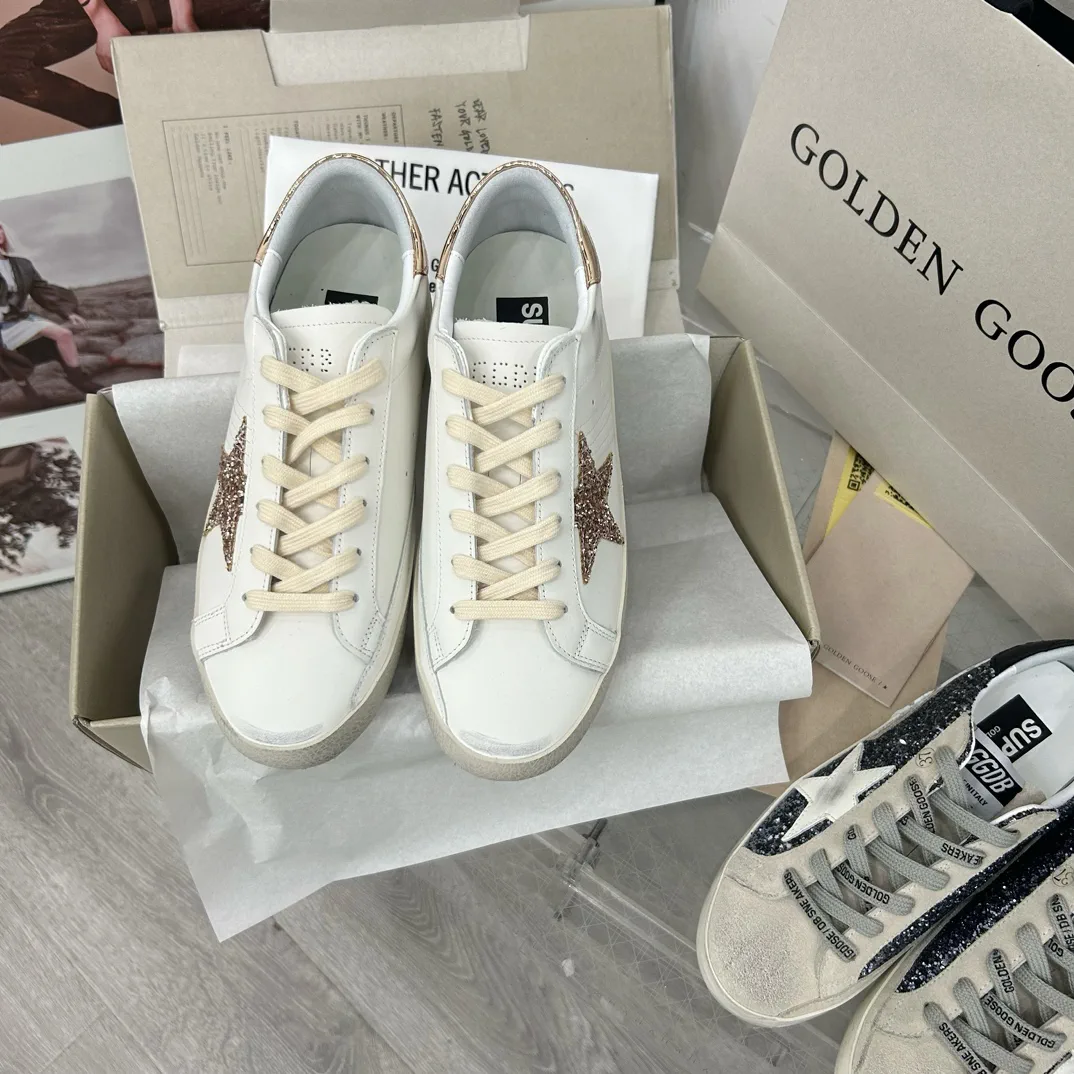 SUPER STAR Series Casual Sneakers image 1