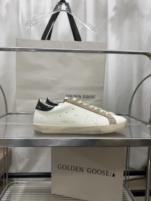 GGDB-SUPERSTAR Series Low-Top Sneakers image 1
