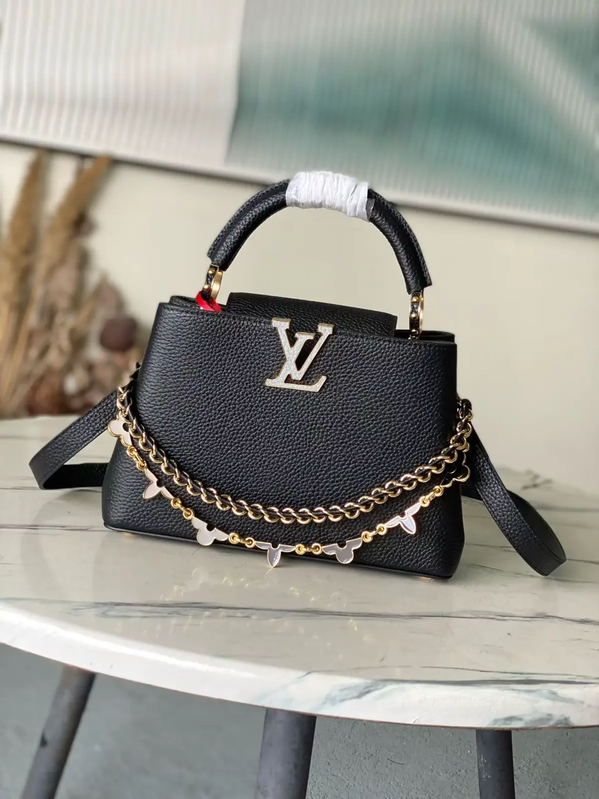 Louis Vuitton Black Taurillon Leather Capucines Flowergram Top Handle Bag image 1