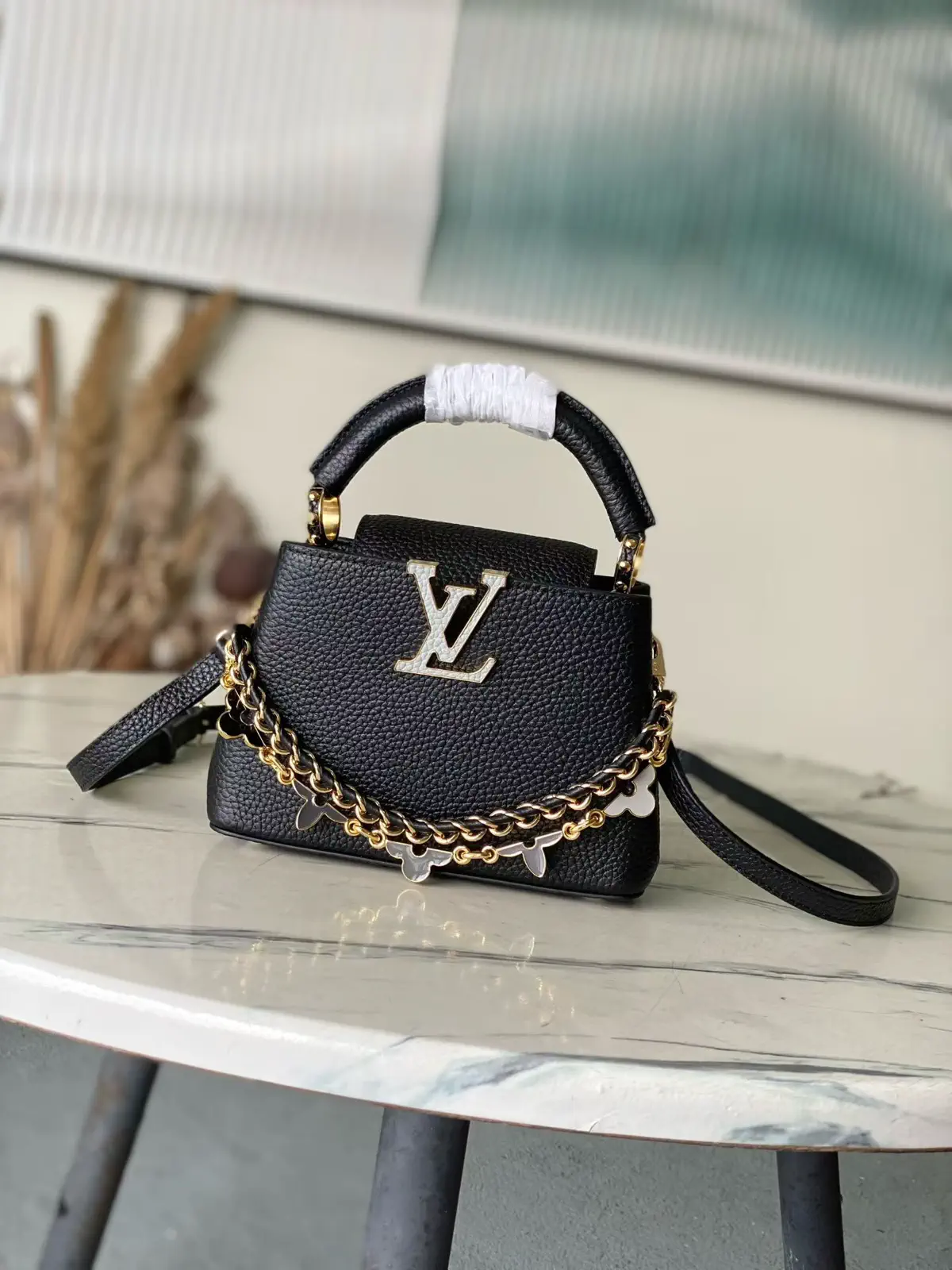 Louis Vuitton Black Taurillon Leather Capucines Flowergram Top Handle Bag image 1