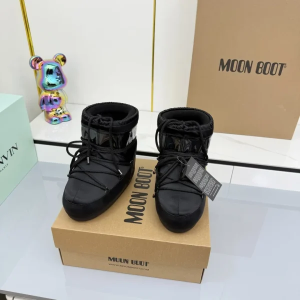 Black Short Moon Snow Boots with Inner Height Increase image 1