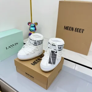 White Short Moon Boot Snow Boots image 1