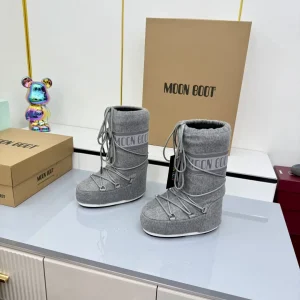 Gray Lace-Up Moon Boot Snow Boots image 1