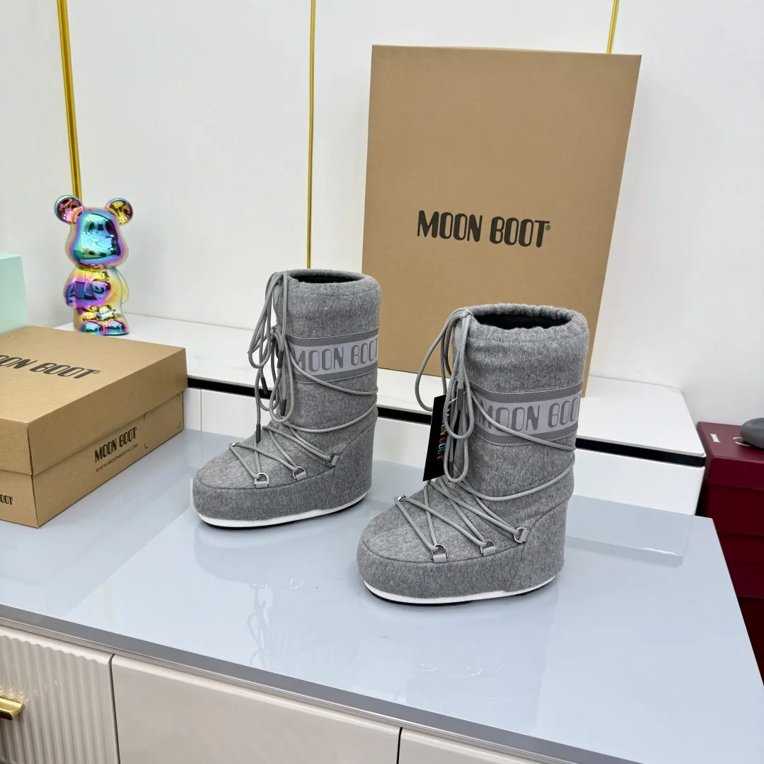 Gray Lace-Up Moon Boot Snow Boots image 1