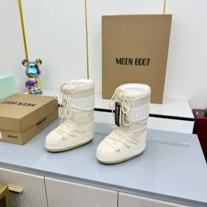 Cream Lace-Up Moon Snow Boots image 1