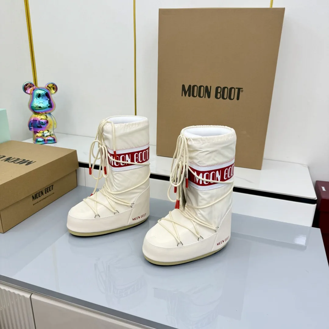 Cream Lace-Up Moon Snow Boots image 1