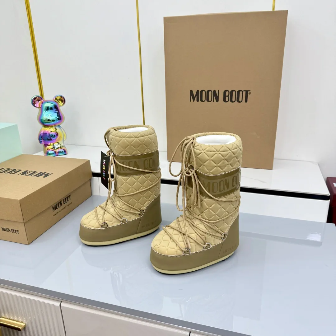 Quilted Lace-Up Moon Snow Boots image 1
