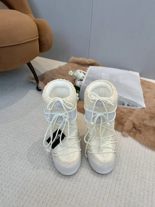 White Waterproof Snow Boots with Fleece Lining image 1