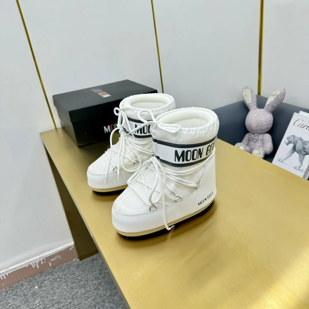 White Moon Boot Short Snow Boots image 1