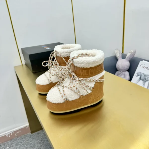 Fleece Lace-Up Short Snow Boots image 1