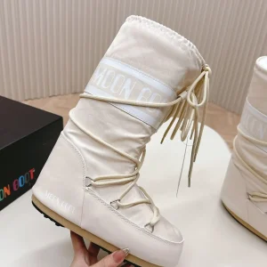 Cream Lace-Up Moon Snow Boots image 1