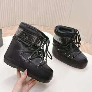 Black Short Moon Snow Boots with Inner Height Increase image 1