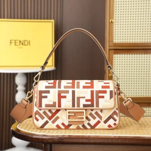 FENDI Baguette Shoulder Bag image 1