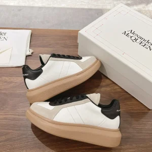 Oversized Casual Sneakers image 1