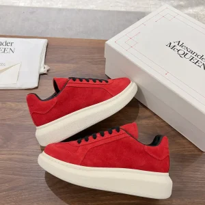 Oversized Platform Casual Sneakers image 1