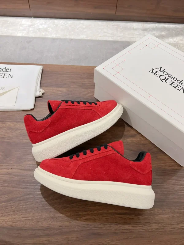Oversized Platform Casual Sneakers image 1